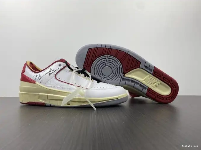 Retro Low SP Jordan White 2 Red Off-White DJ4375-106 0516